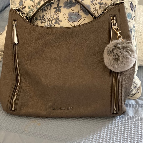 Michael Kors Authentic Leather Women's Bag - Picture 1 of 8